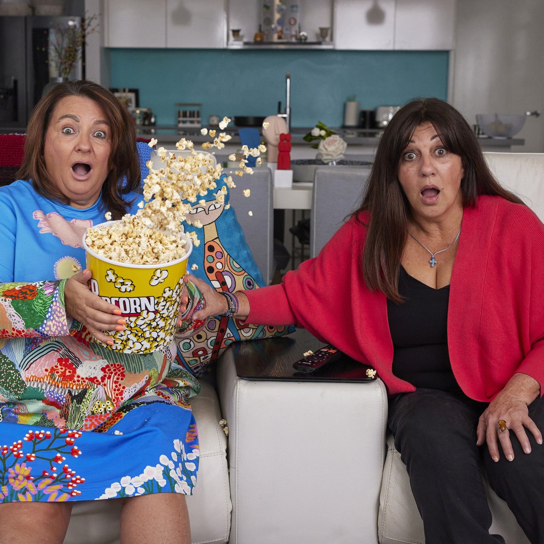 Gogglebox Australia Is Back With A Bang Celebrating Its 20th Season